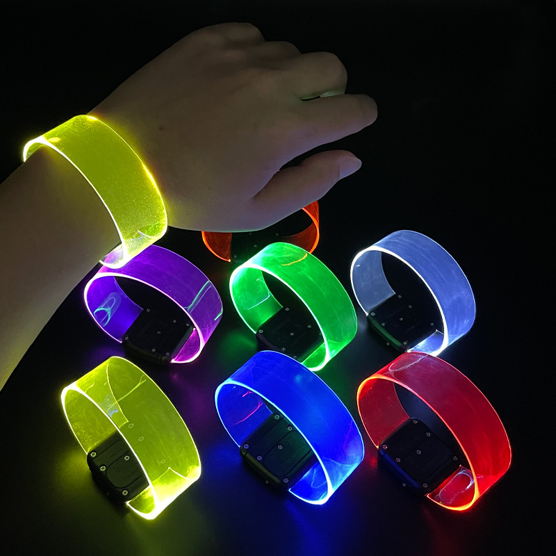 Outdoor Lighting Event - 20/100/500pcs สร้อยข้อมือส่องสว่าง LED แบตเตอรี่เรืองแสง Light-emitting สายรัดข้อมือกีฬากลางแจ้ง
